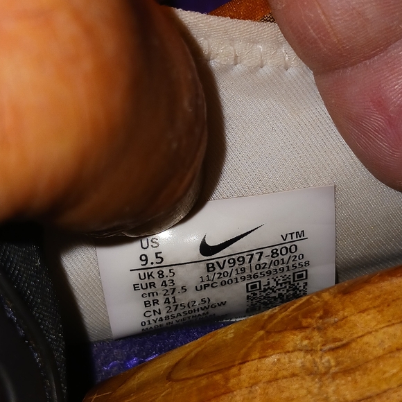 Nike Air Max 2090 Streetwear/Lifestyle Shoes Size 9.5 Men/11 Women - Picture 8 of 9